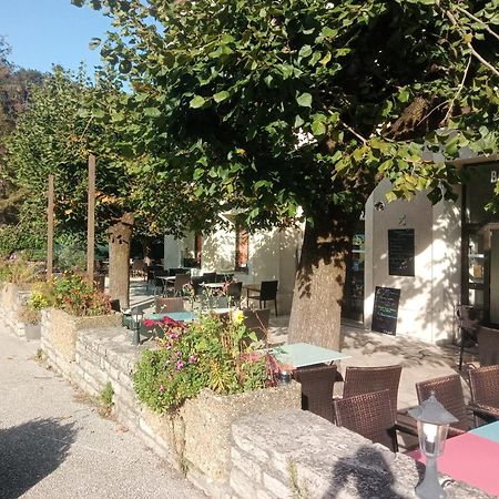 Route 999 Hotel Alzon Eksteriør billede